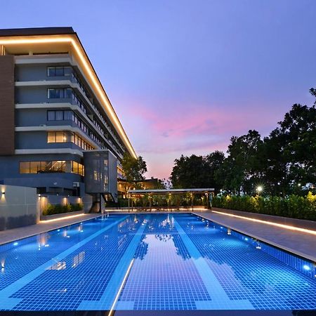 Tinidee Hotel Bangkok Golf Club - Sha Certified Pathum Thani Exterior photo